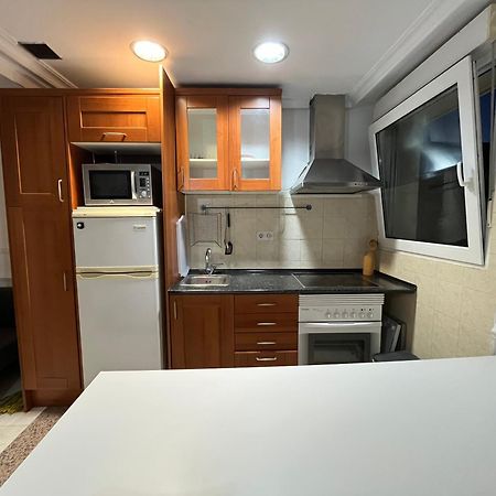 Pisos Con Piscina De Temporada Corta Estancia Madrid Ngoại thất bức ảnh