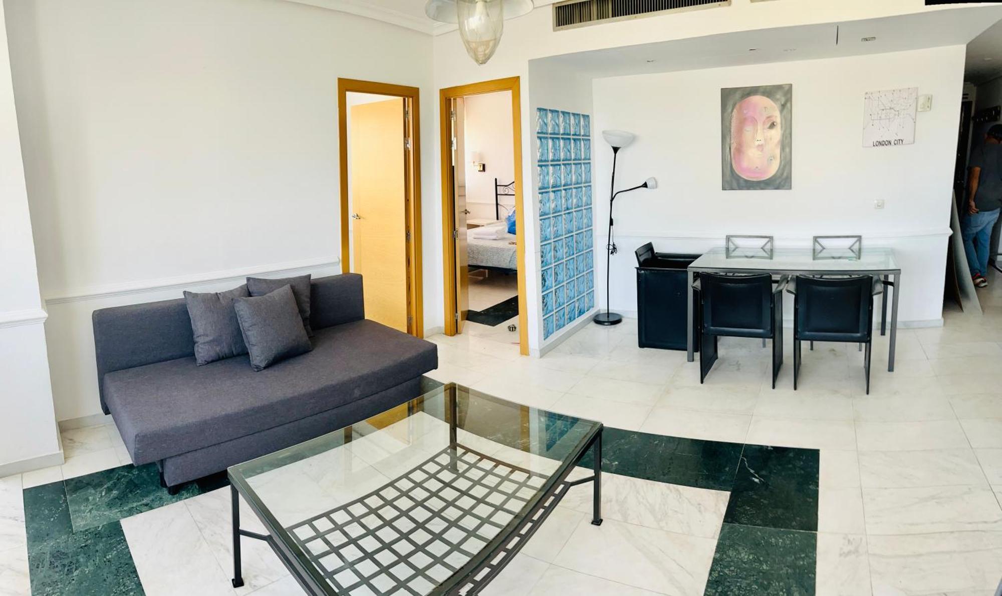 Pisos Con Piscina De Temporada Corta Estancia Madrid Ngoại thất bức ảnh